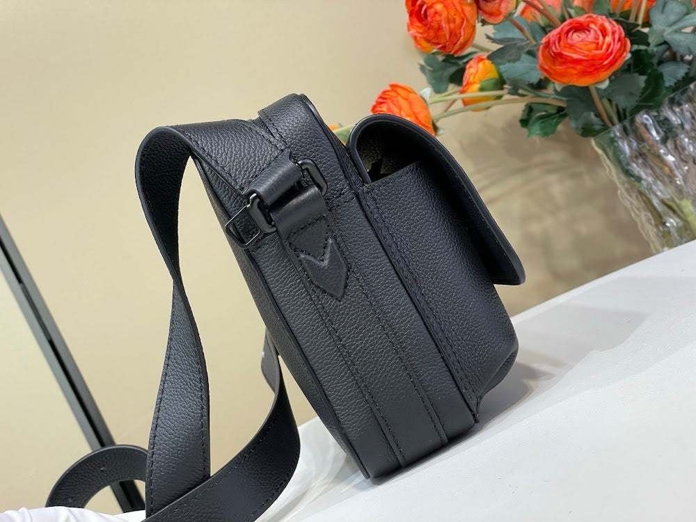 Dragons Bags ln Luxury Bag --95553