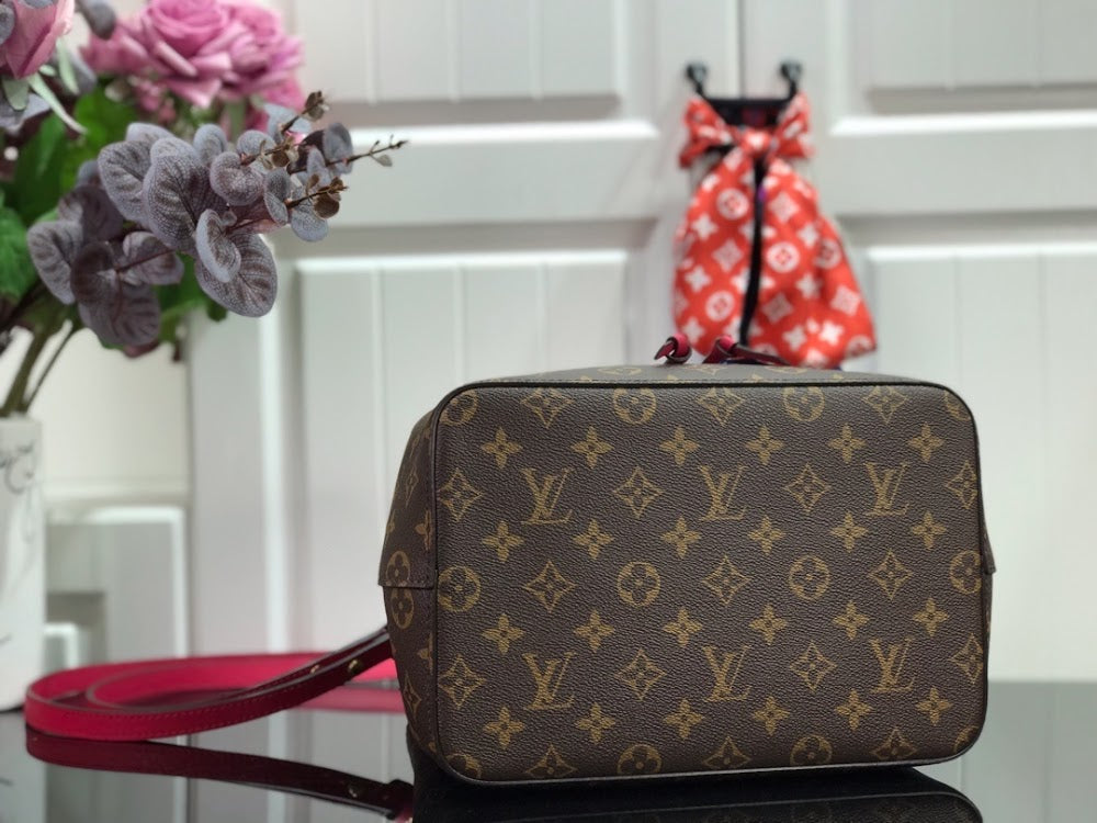 Dragons Bags ln Luxury Bag --96801