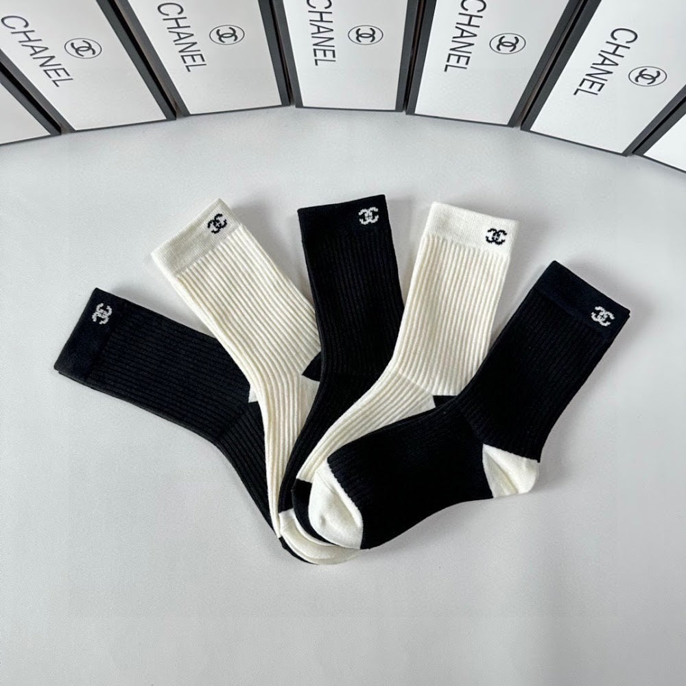 Dragons Bags Premium Luxury Socks --97806