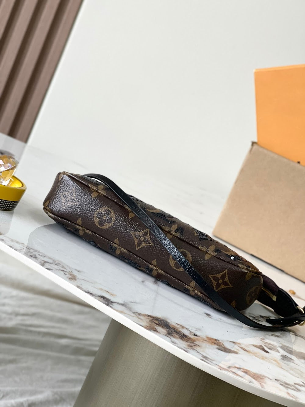 Dragons Bags ln Luxury Bag --95640