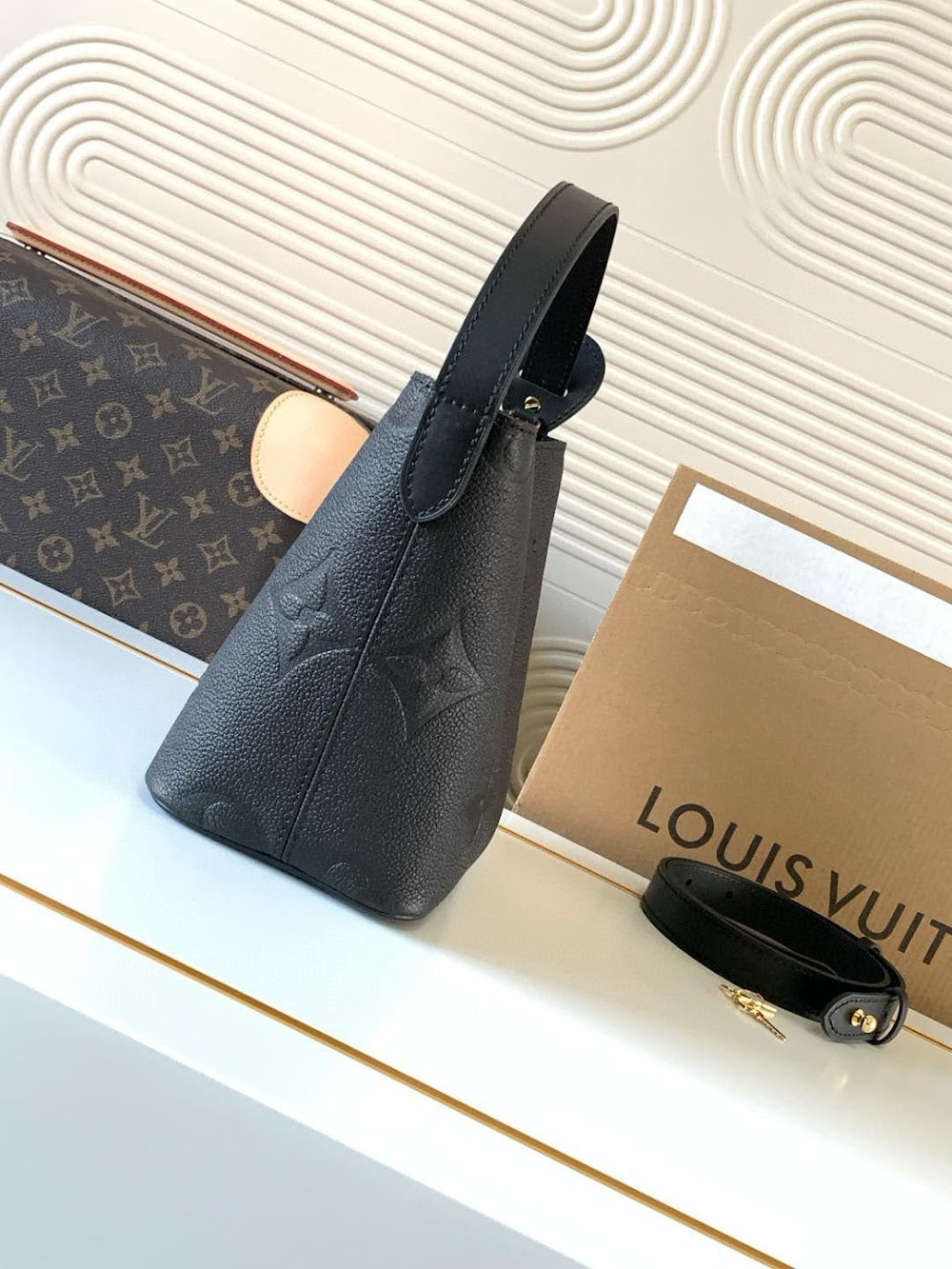 Dragons Bags LVn Luxury Bag --79350