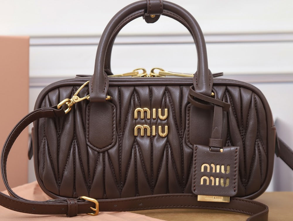 Dragons Bags Miun Miun Luxury Bag --123418