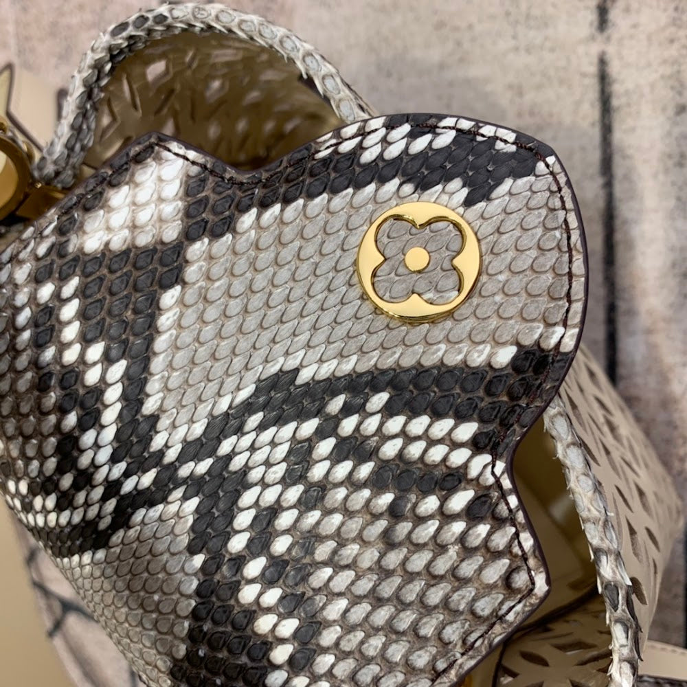 Dragons Bags ln Luxury Bag --59367