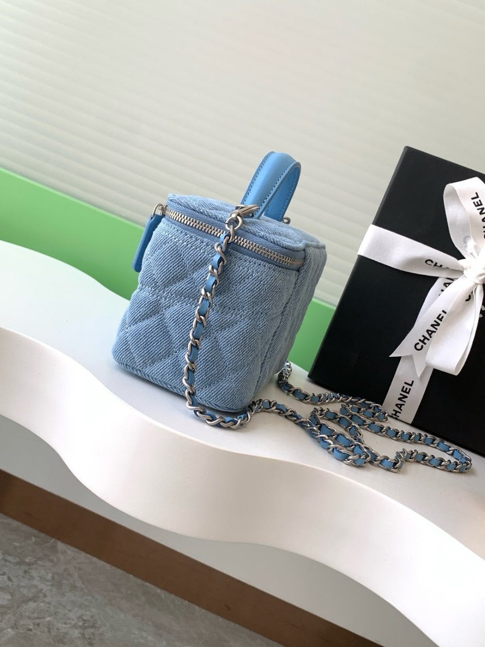 new-luxury-designer-bags-nm9760