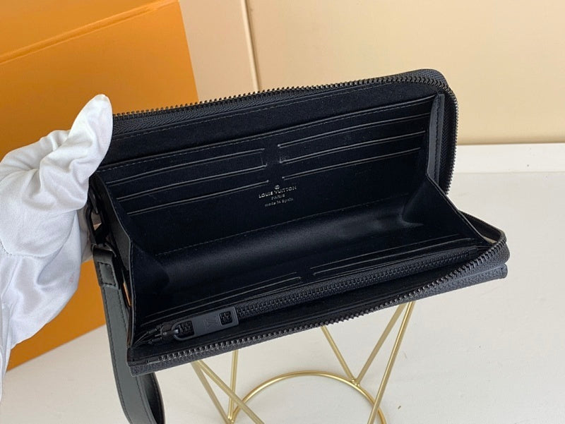 Dragons Bags ln Luxury Bag --68349