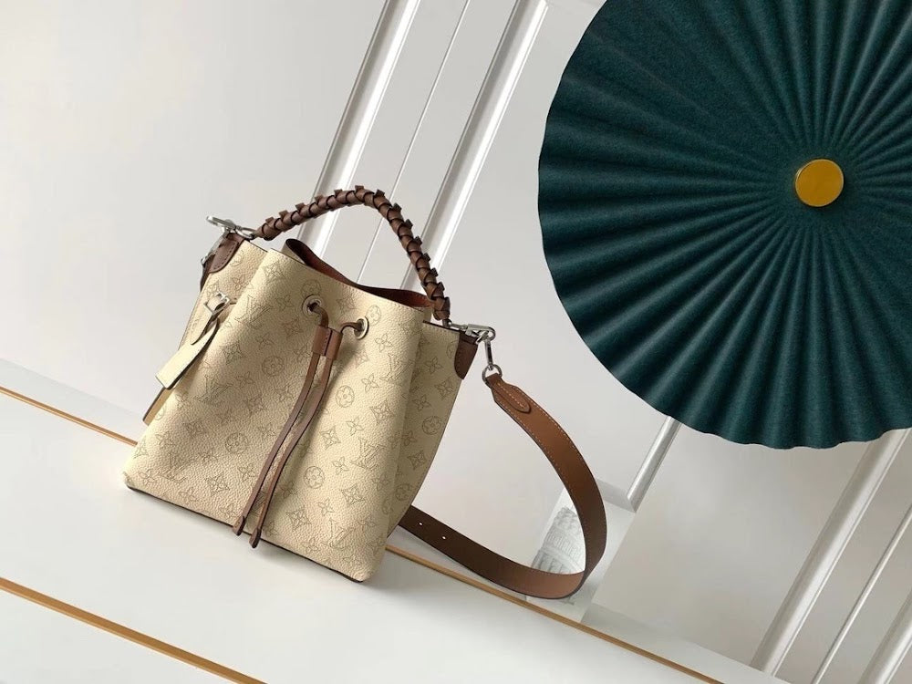 Dragons Bags ln Luxury Bag --97109