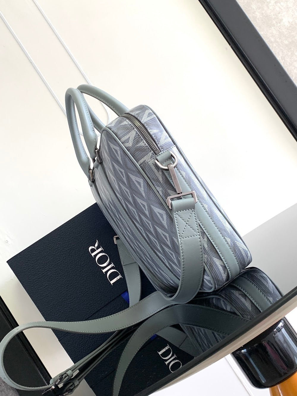 Dragons BagsDiorn Luxury Bag --115153
