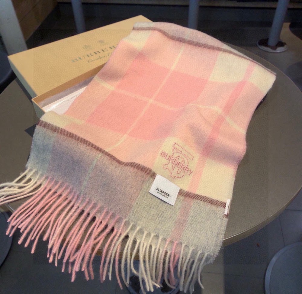 Dragons Bags Premium Designer Scarf --99488
