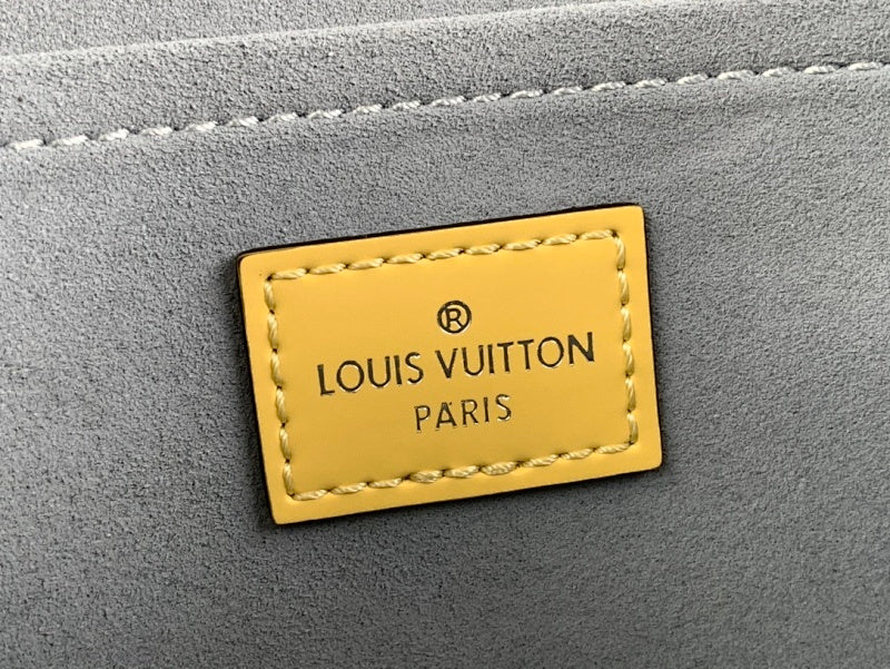 Dragons Bags ln Luxury Bag --68445