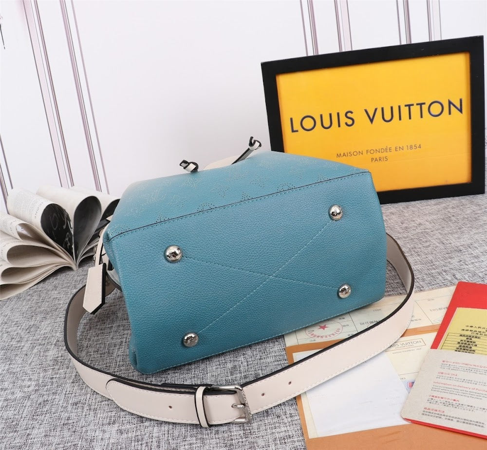 Dragons Bags ln Luxury Bag --78211