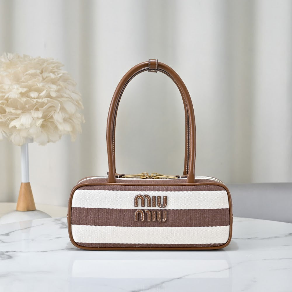 Dragons Bags Miun Miun Luxury Bag --123643