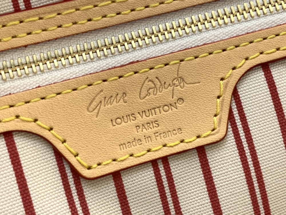Dragons Bags ln Luxury Bag --97150