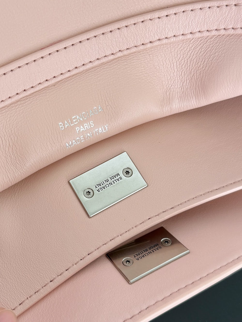 Dragons Bags Balenciaga Luxury Bag --111605