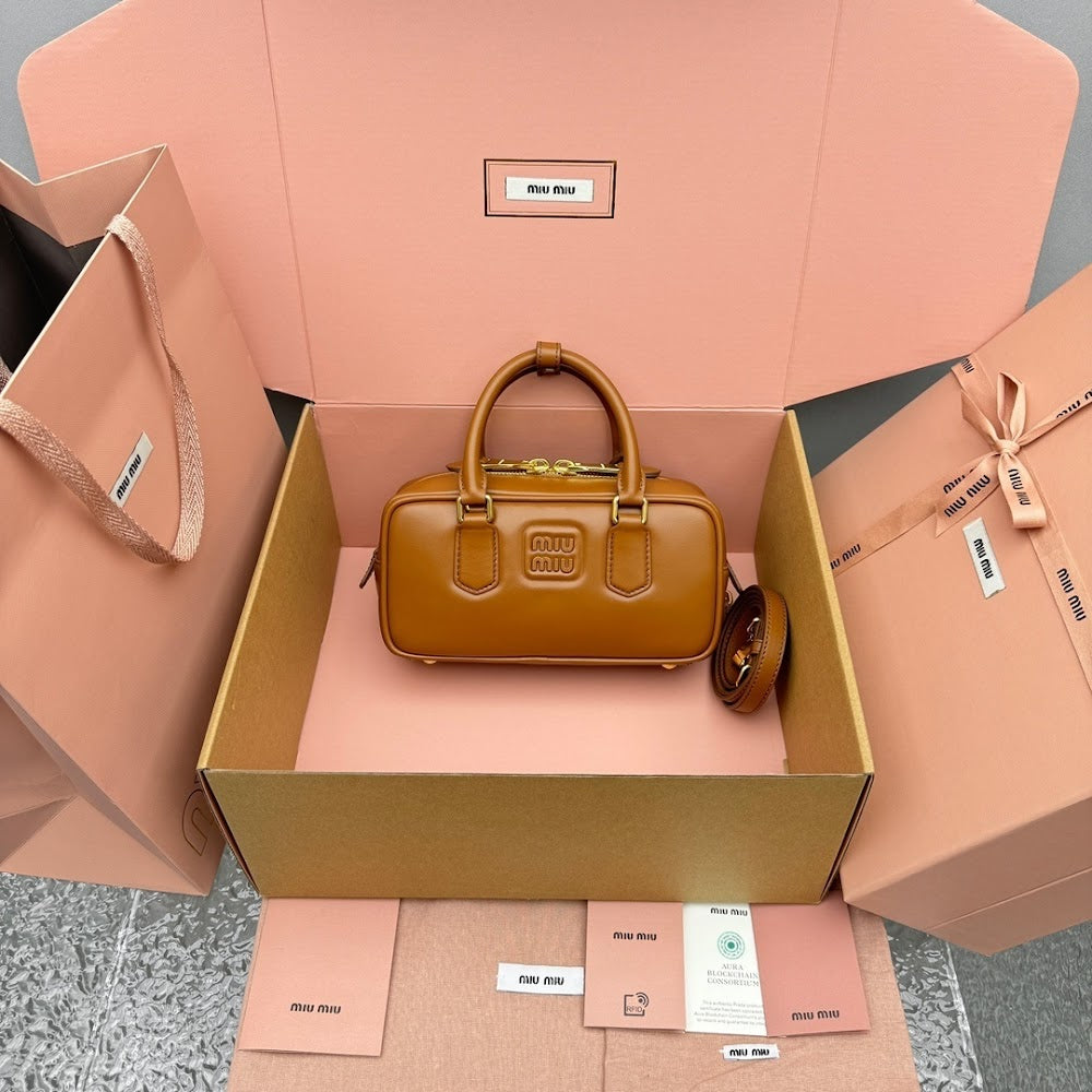 Dragons Bags Miun Miun Luxury Bag --123425