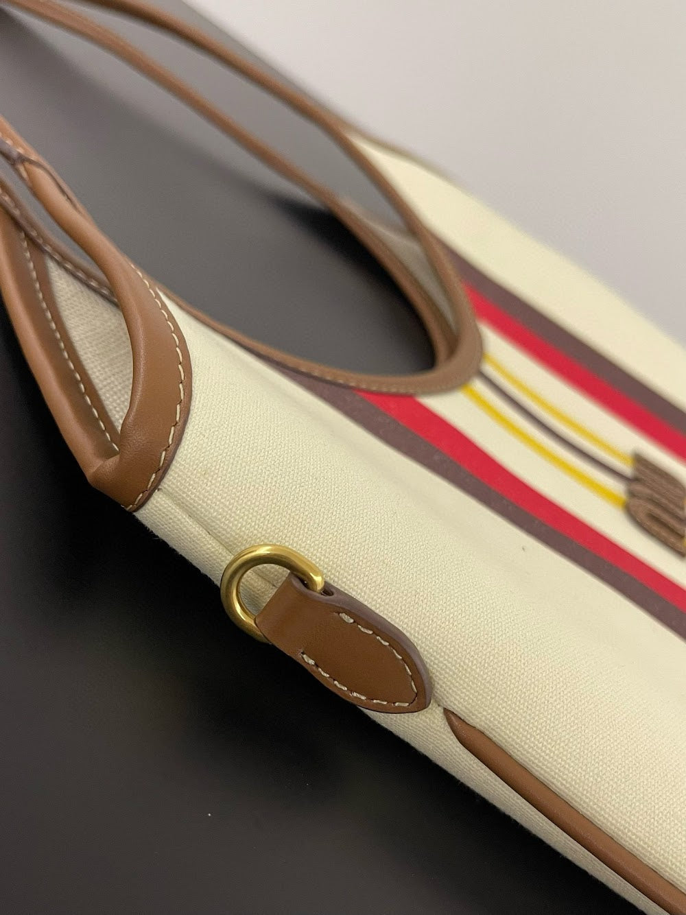 Dragons Bags Miun Miun Luxury Bag --123349
