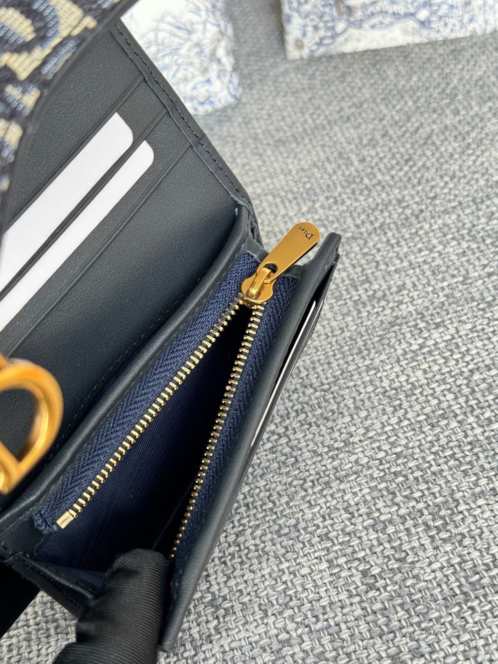 Dragons BagsDiorn Luxury Bag --115145