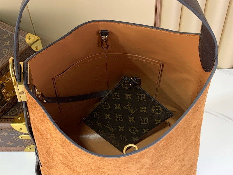 Dragons Bags ln Luxury Bag --62982