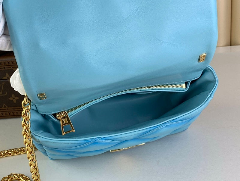 Dragons Bags ln Luxury Bag --57597