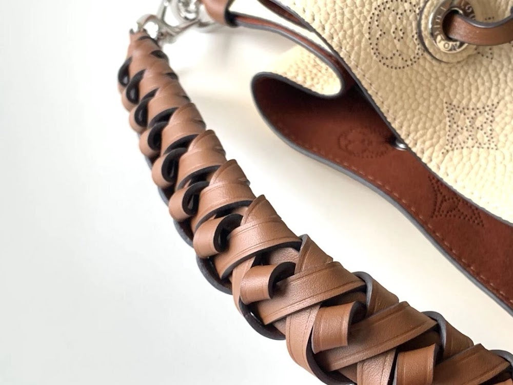 Dragons Bags ln Luxury Bag --97109