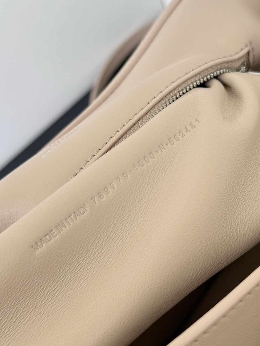 Dragons Bags Balenciaga Luxury Bag --111607