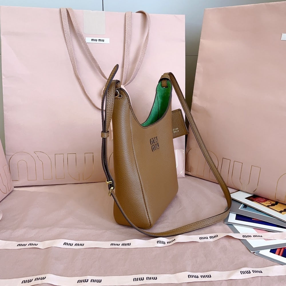 Dragons Bags Miun Miun Luxury Bag --122547