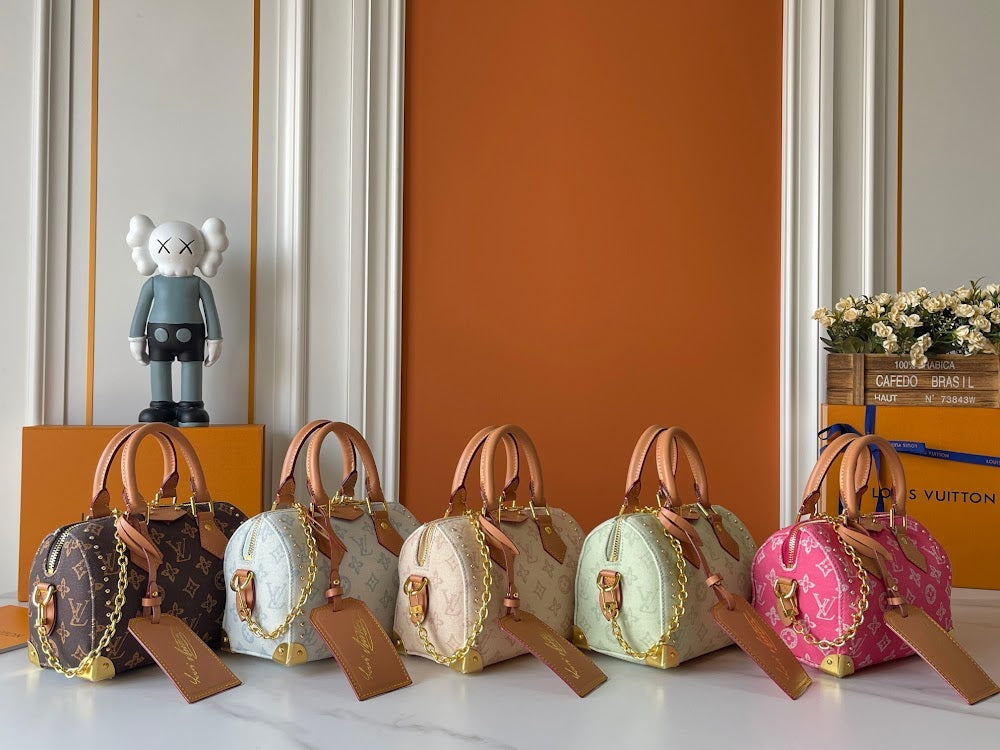 Dragons Bags ln Luxury Bag --77736