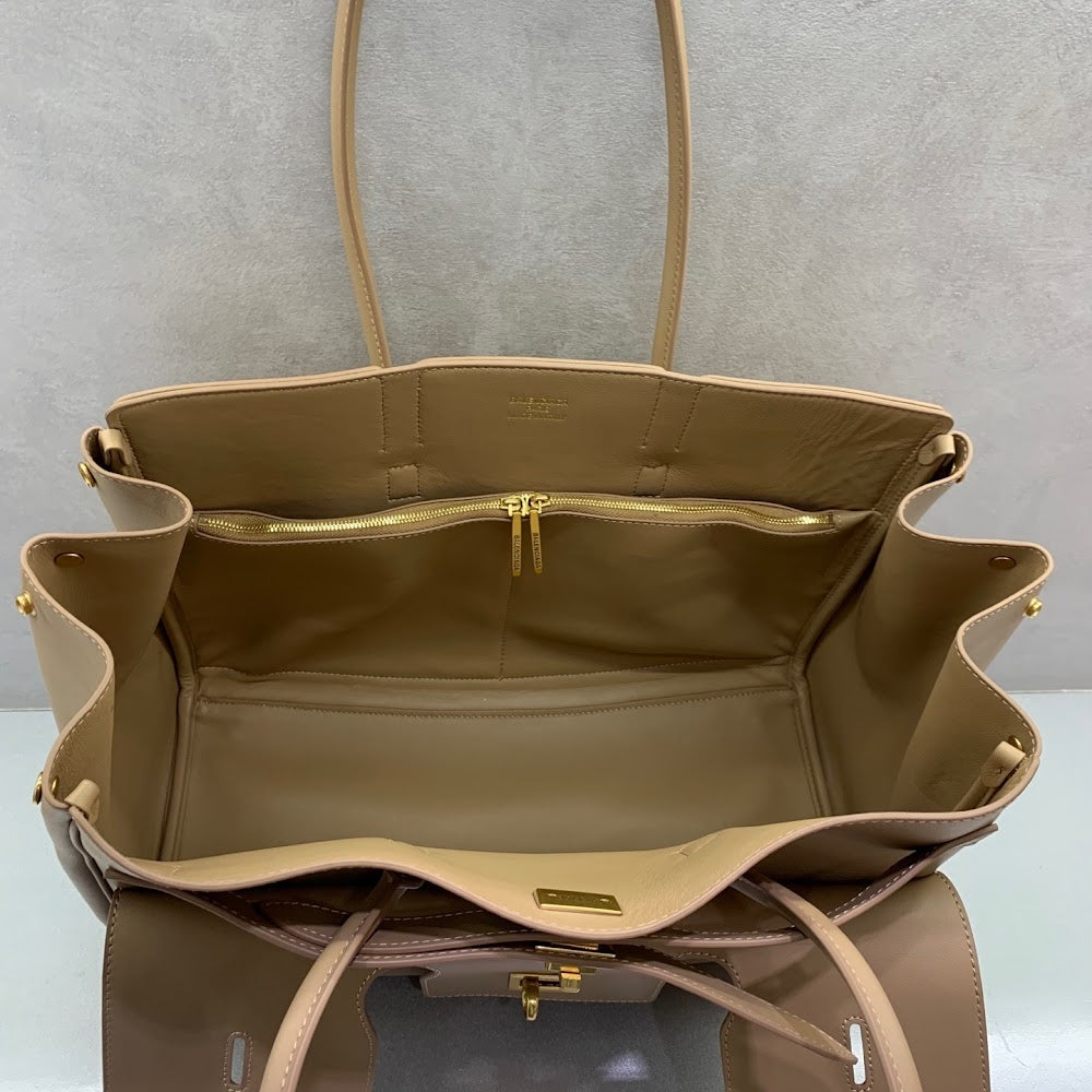Dragons Bags Balenciaga Luxury Bag --111897