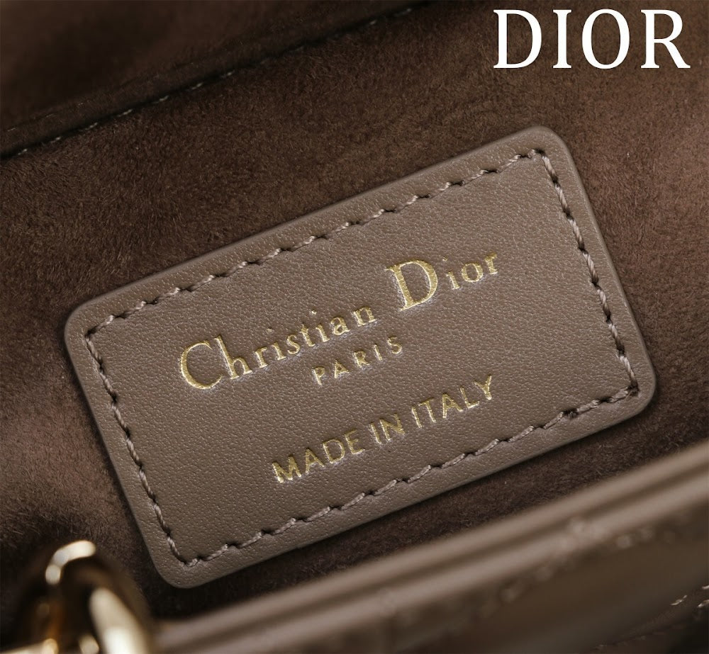 Dragons BagsDiorn Luxury Bag --114750