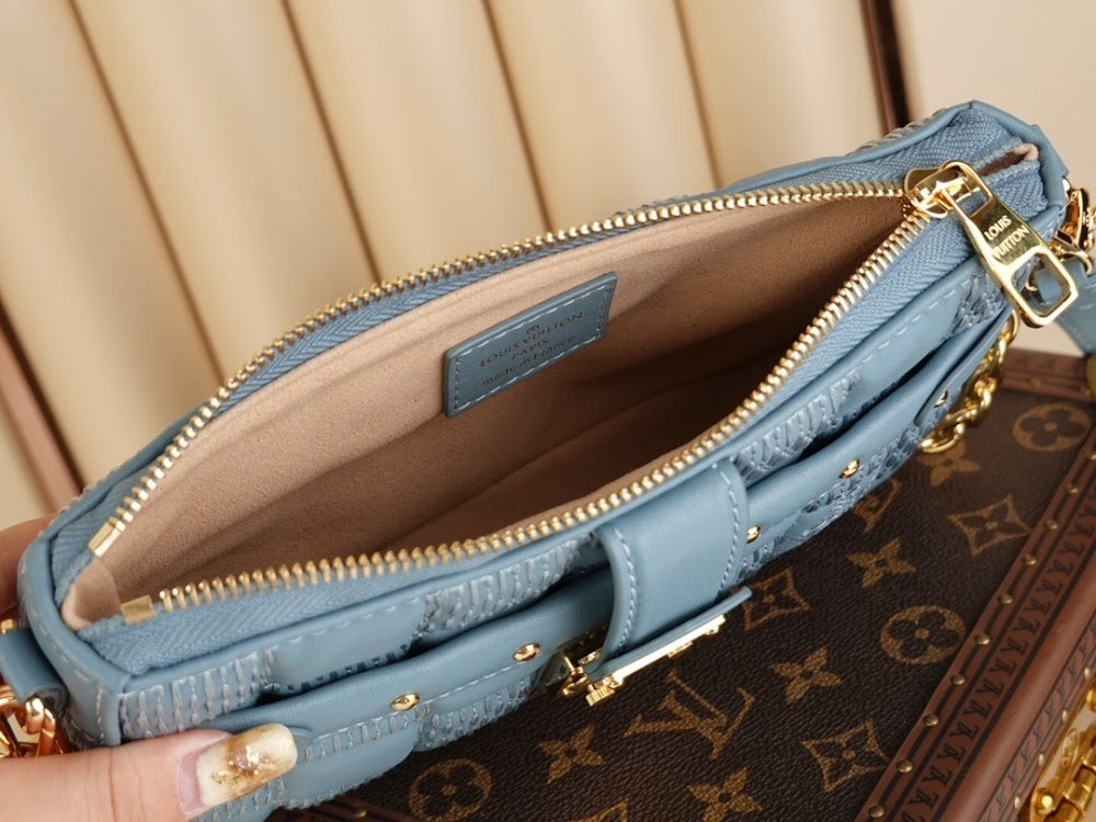 Dragons Bags ln Luxury Bag --56811
