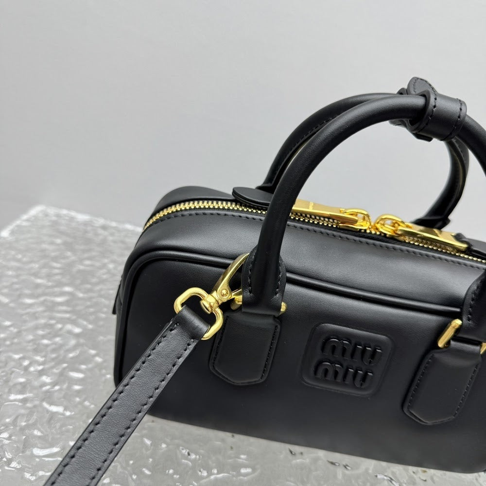 Dragons Bags Miun Miun Luxury Bag --123463