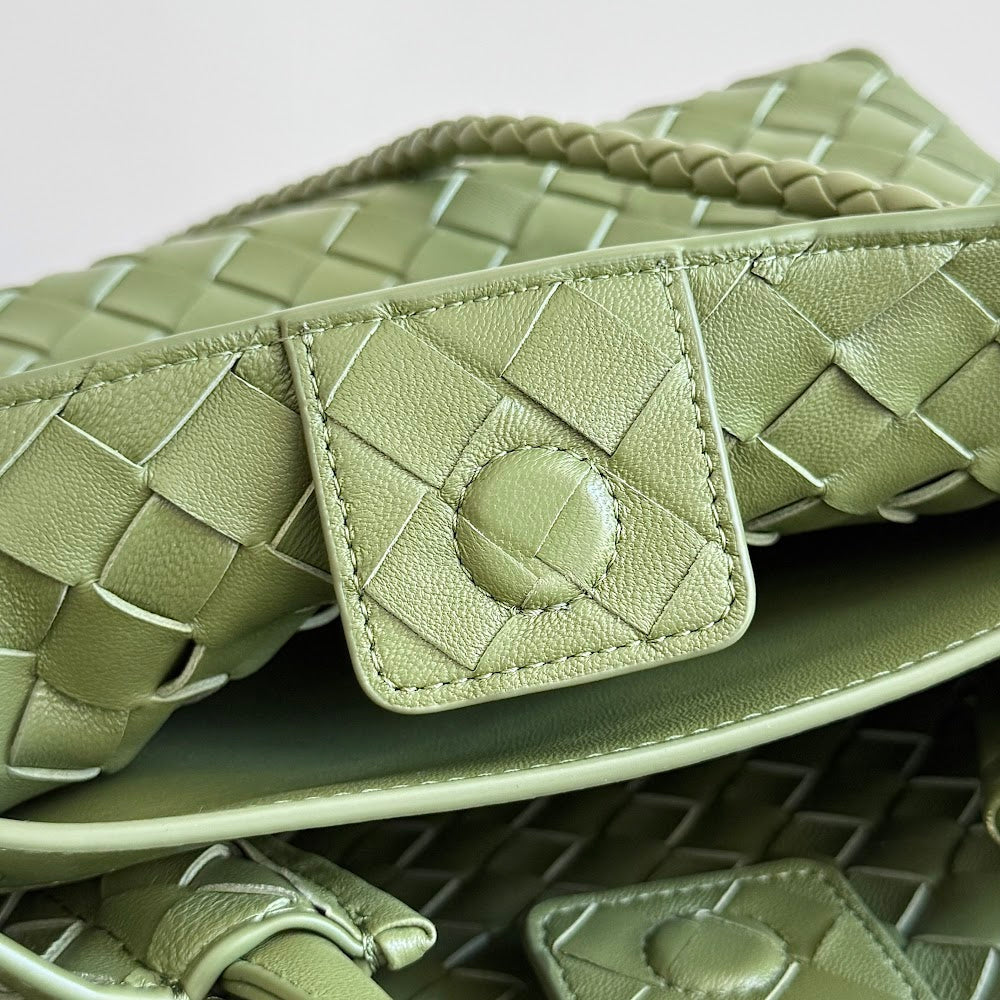 new-luxury-designer-bags-nm10649