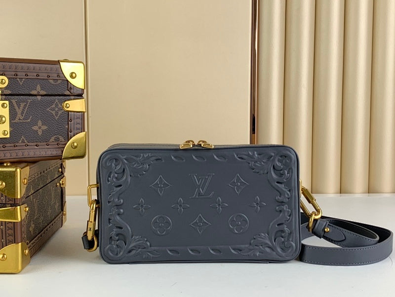 Dragons Bags LV Luxury Bag --55881