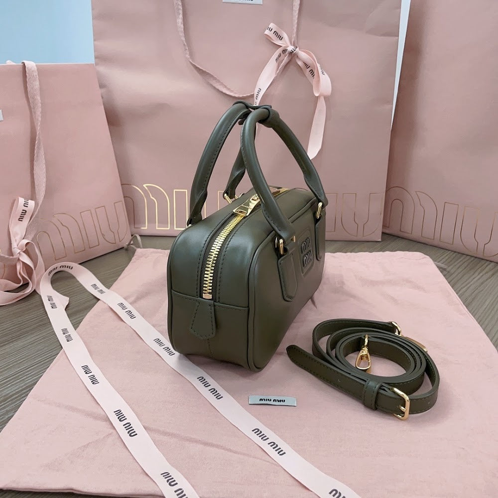 Dragons Bags Miun Miun Luxury Bag --123282