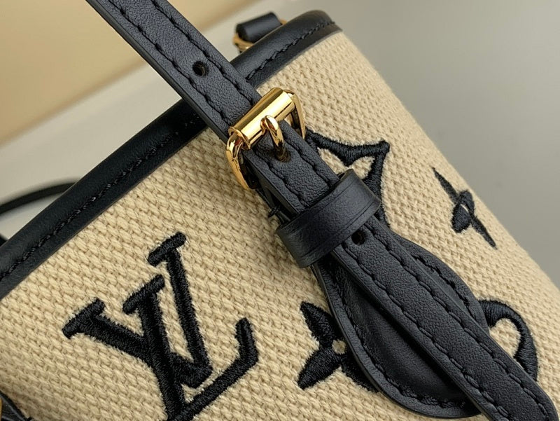 Dragons Bags ln Luxury Bag --61696
