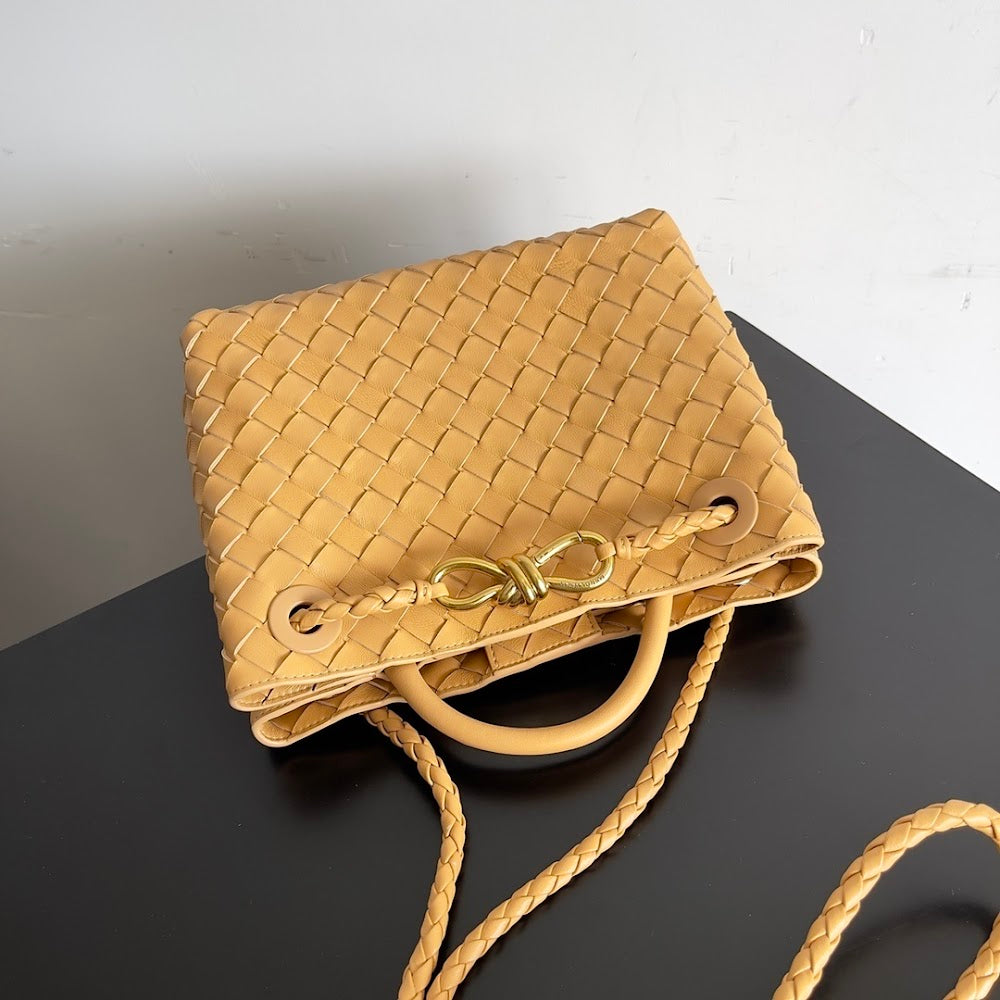 new-luxury-designer-bags-nm10709