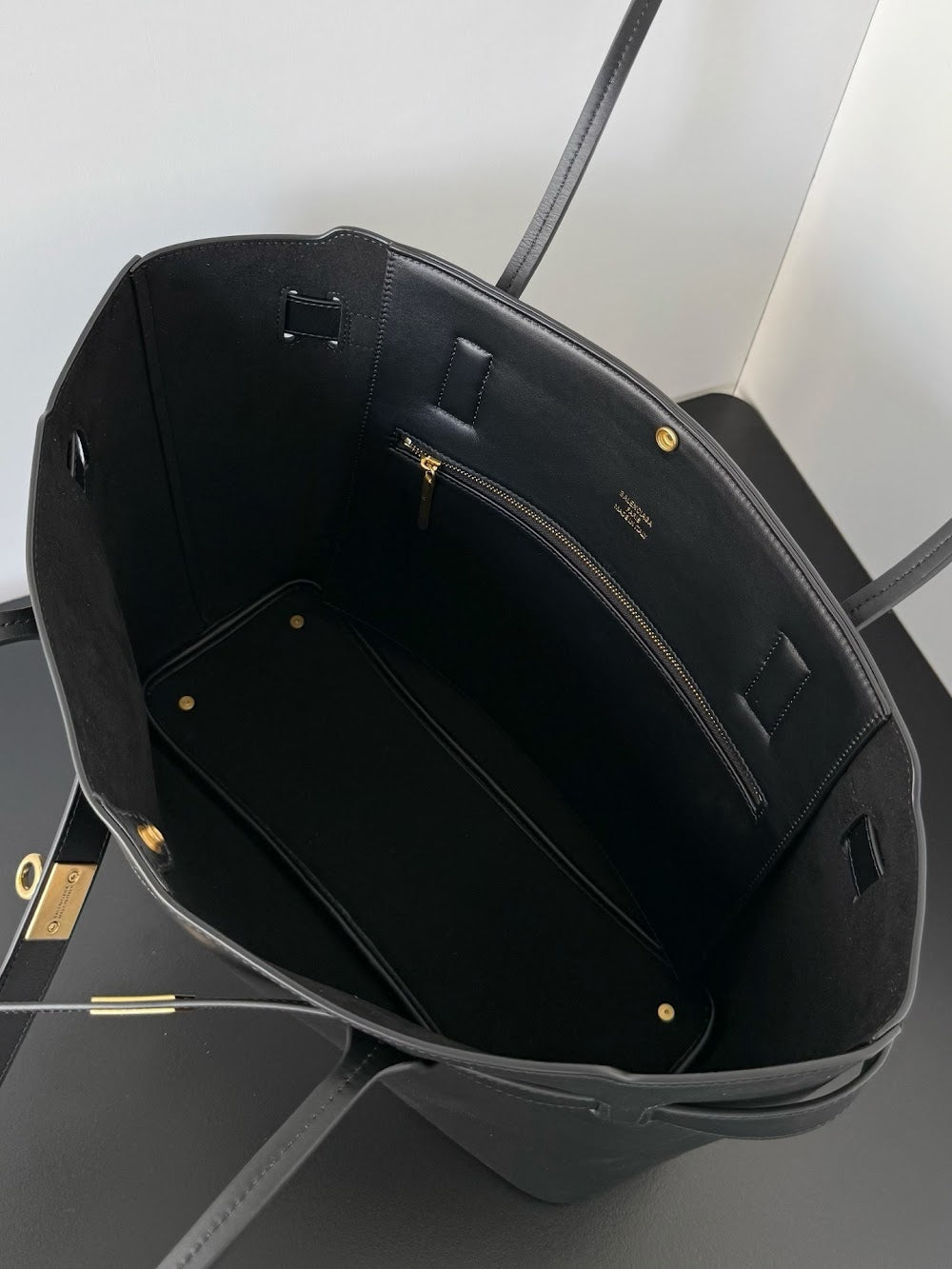 Dragons Bags Balenciaga Luxury Bag --111295