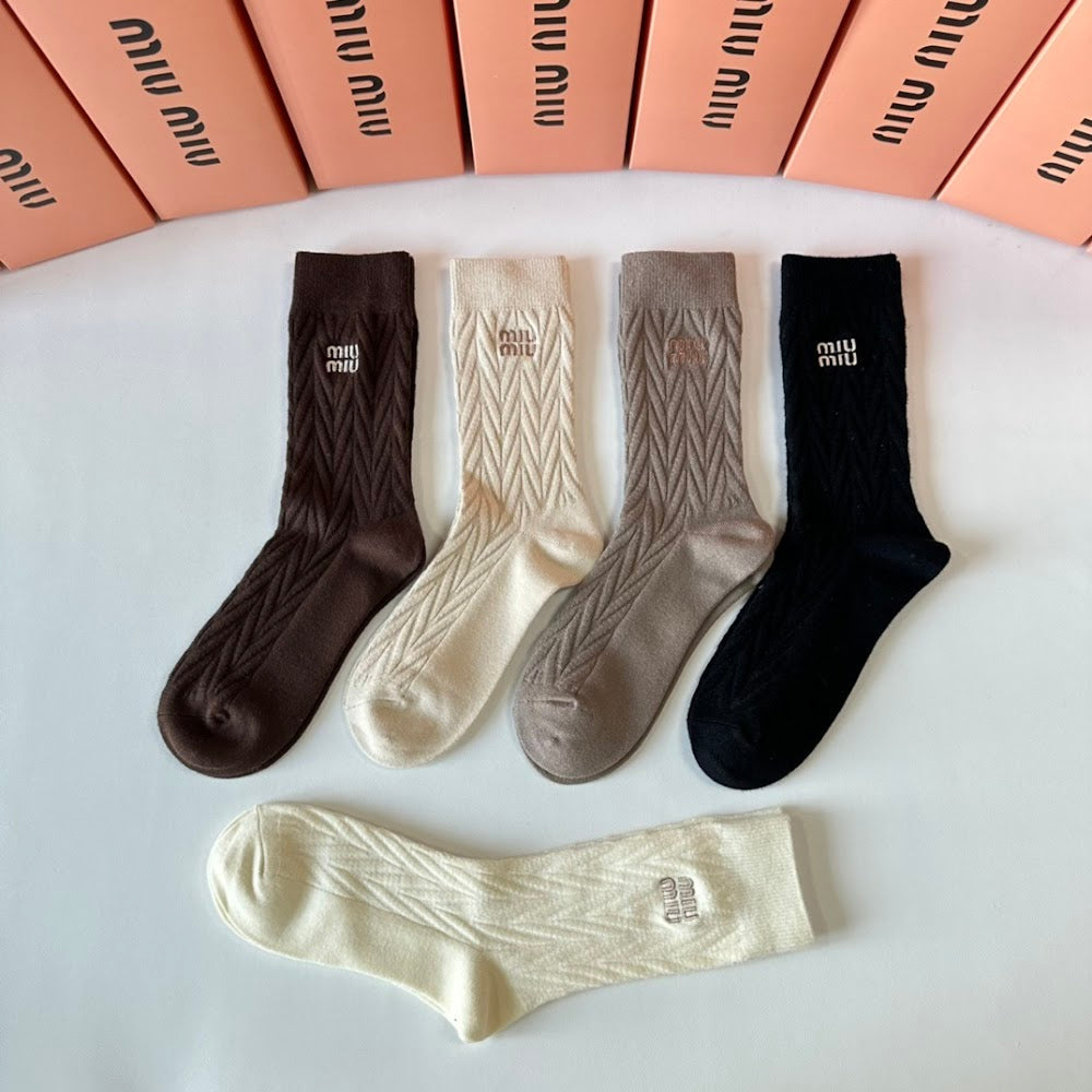 Dragons Bags Premium Luxury Socks --97781