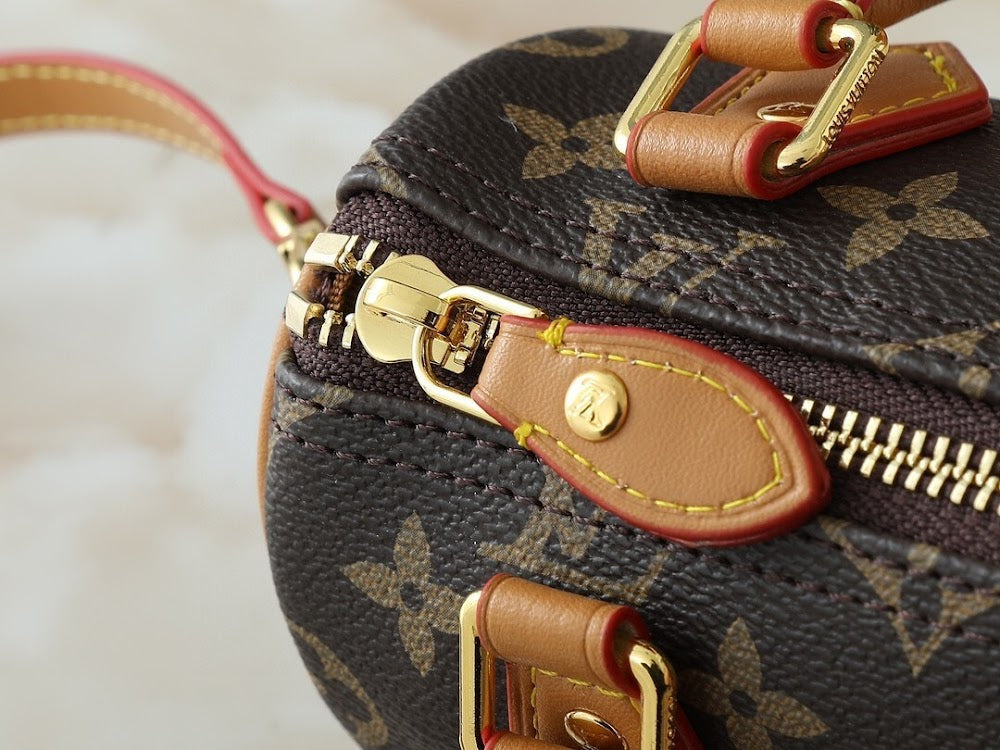 Dragons Bags ln Luxury Bag --76771