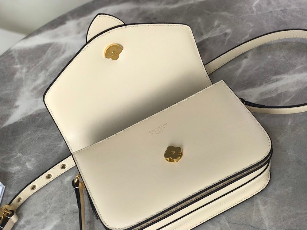 Dragons Bags ln Luxury Bag --66679