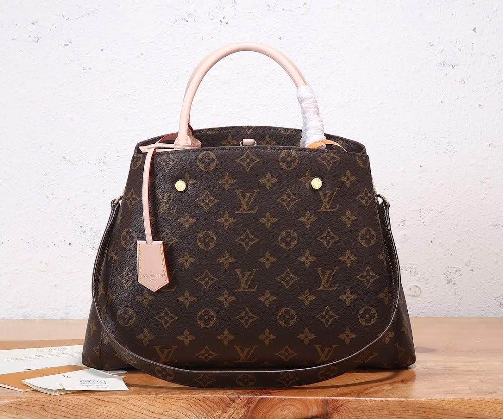 Dragons Bags ln Luxury Bag --97247