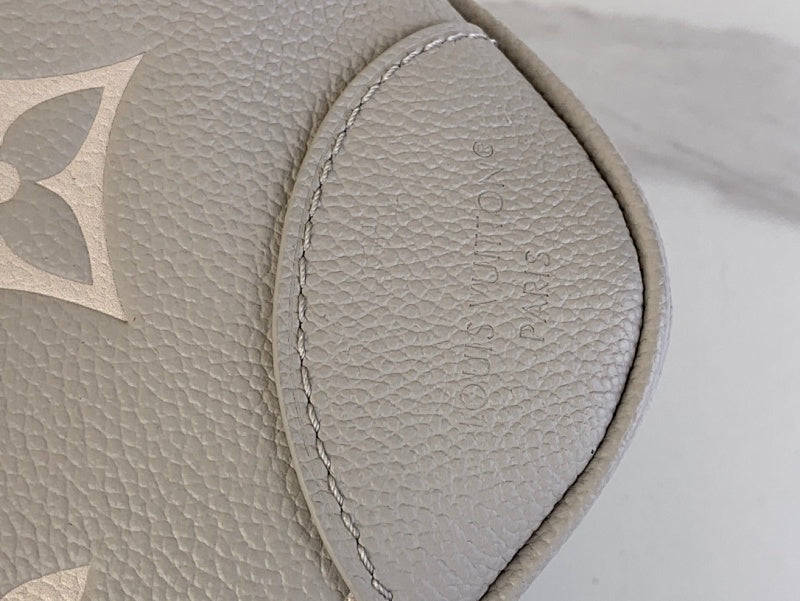 Dragons Bags ln Luxury Bag --57691