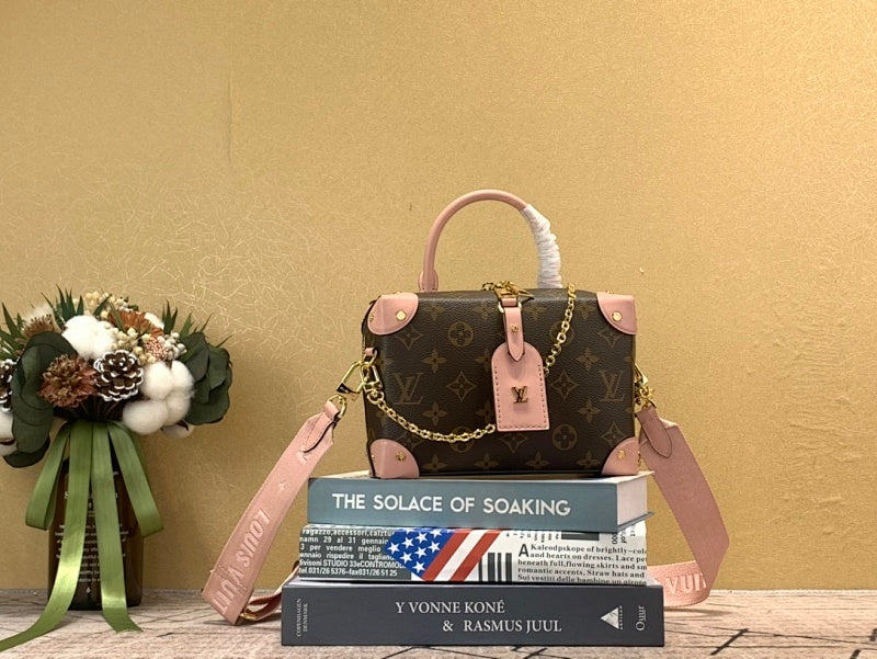 Dragons Bags ln Luxury Bag --59244