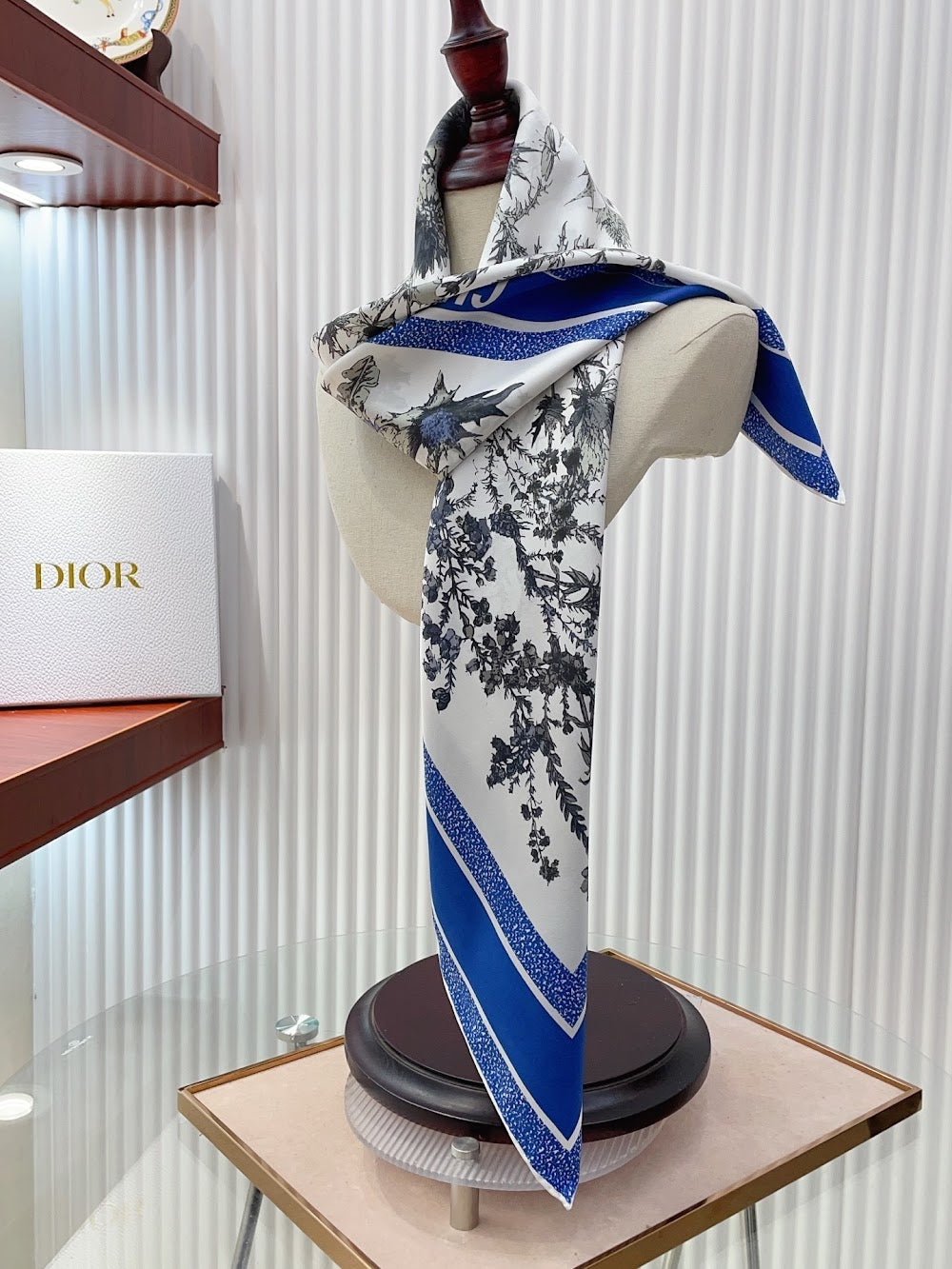 Dragons Bags Premium Designer Scarf --98983