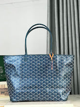 new-luxury-designer-bags-nm8267