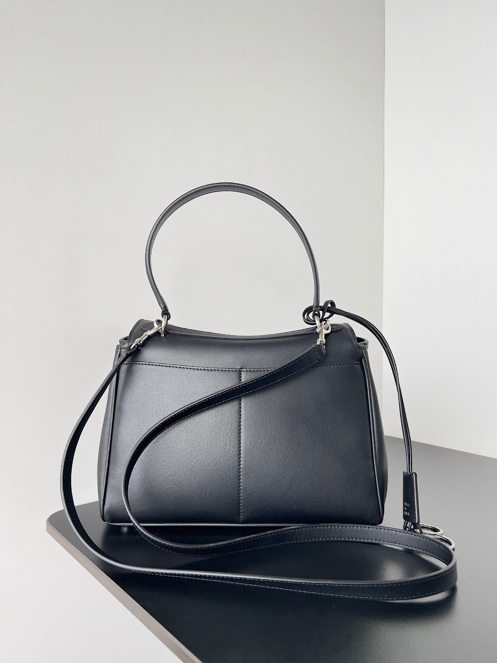 Dragons Bags Balenciaga Luxury Bag --110815