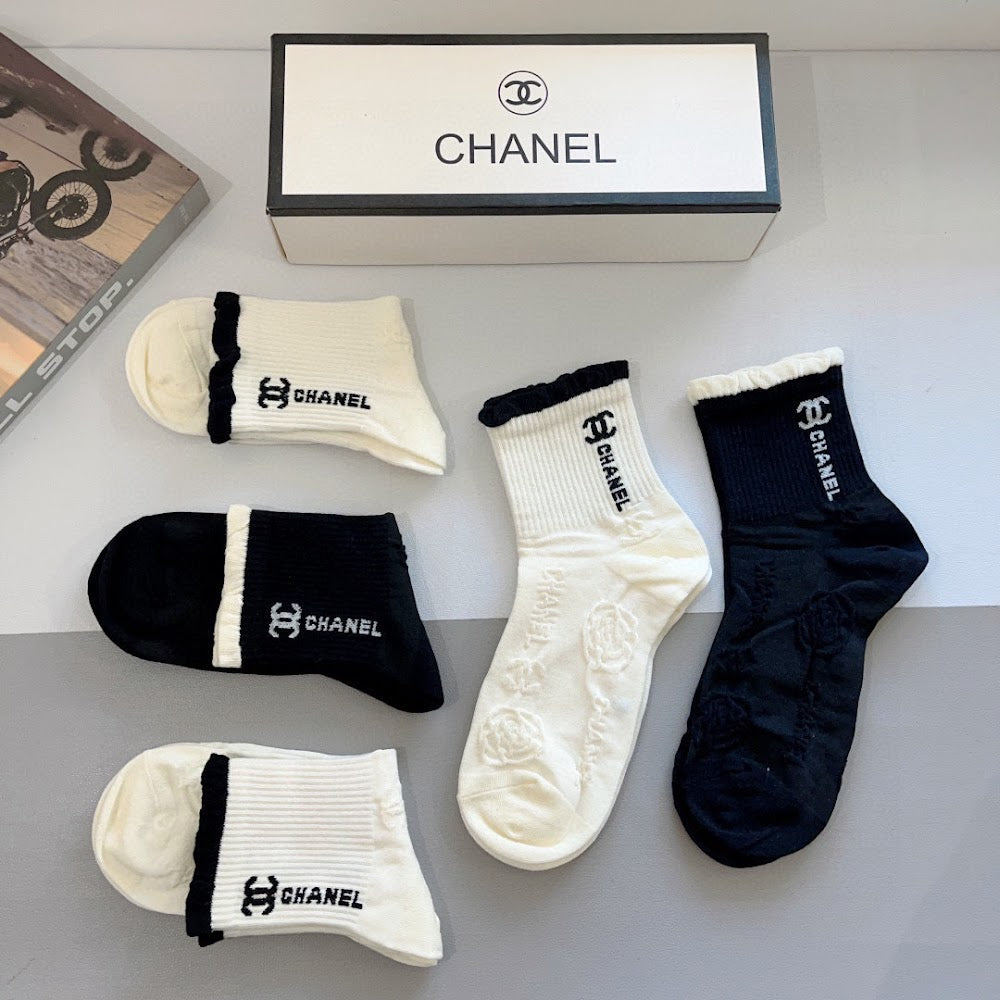 Dragons Bags Premium Luxury Socks --98104