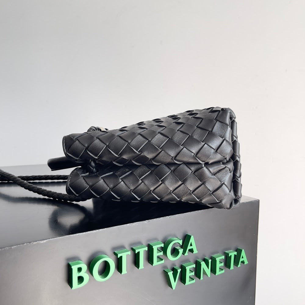 new-luxury-designer-bags-nm10712