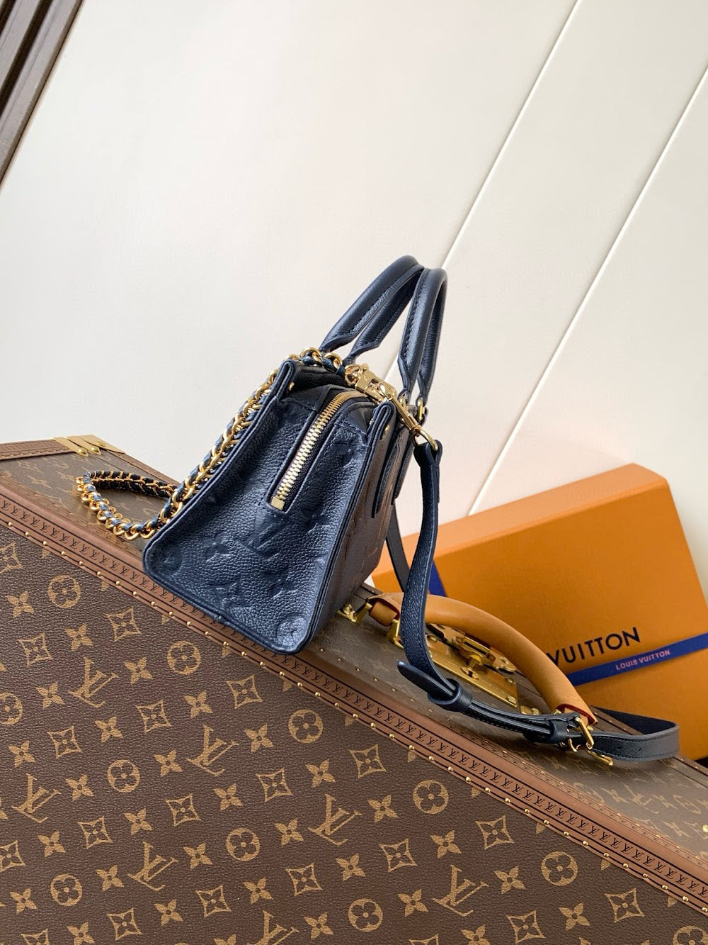 Dragons Bags ln Luxury Bag --81748