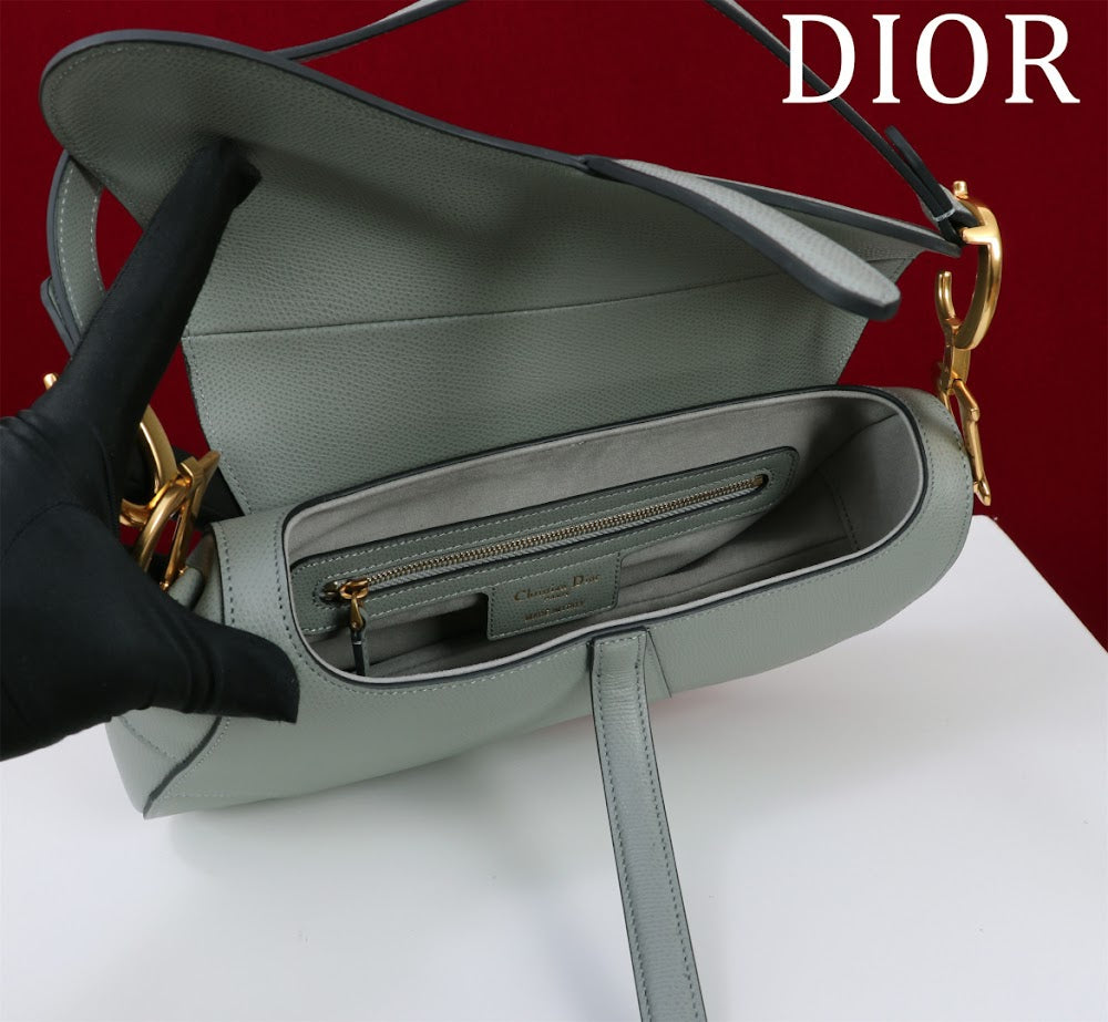 Dragons BagsDiorn Luxury Bag --116509