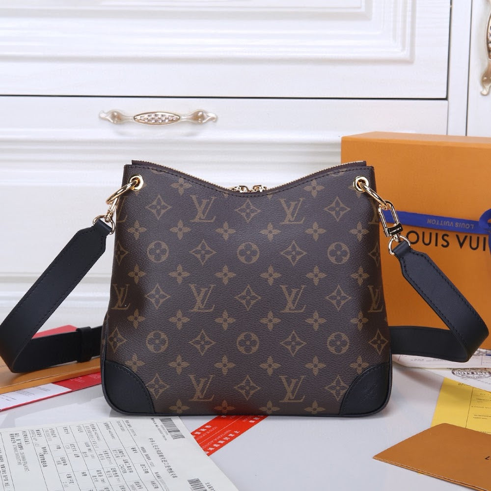 Dragons Bags ln Luxury Bag --81465